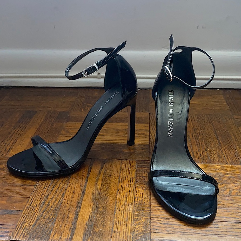 Stuart Weitzman Black Patent Leather Nudestsong Size 5 Includes Dust Bag